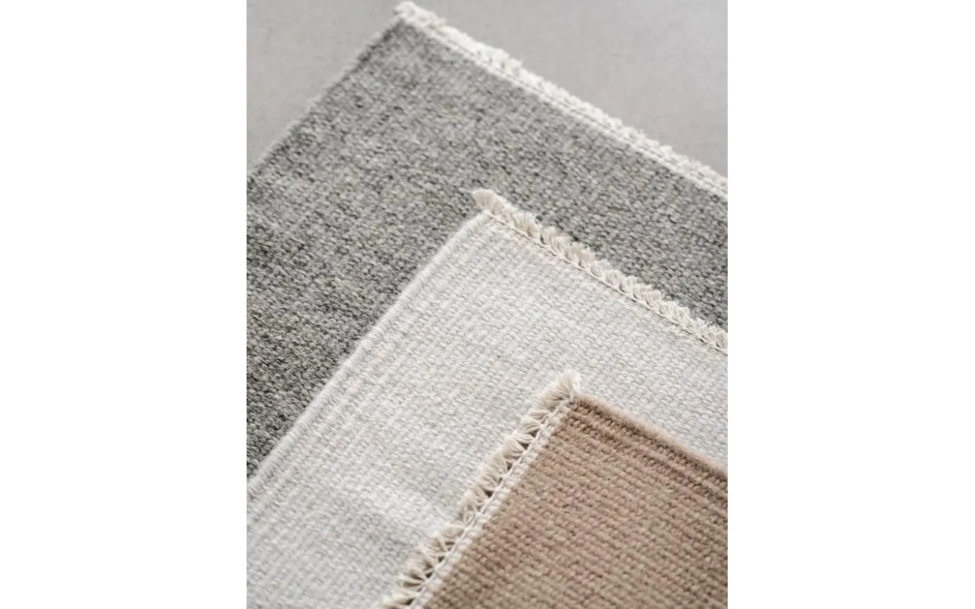 John Ullmatta Beige 170x240cm