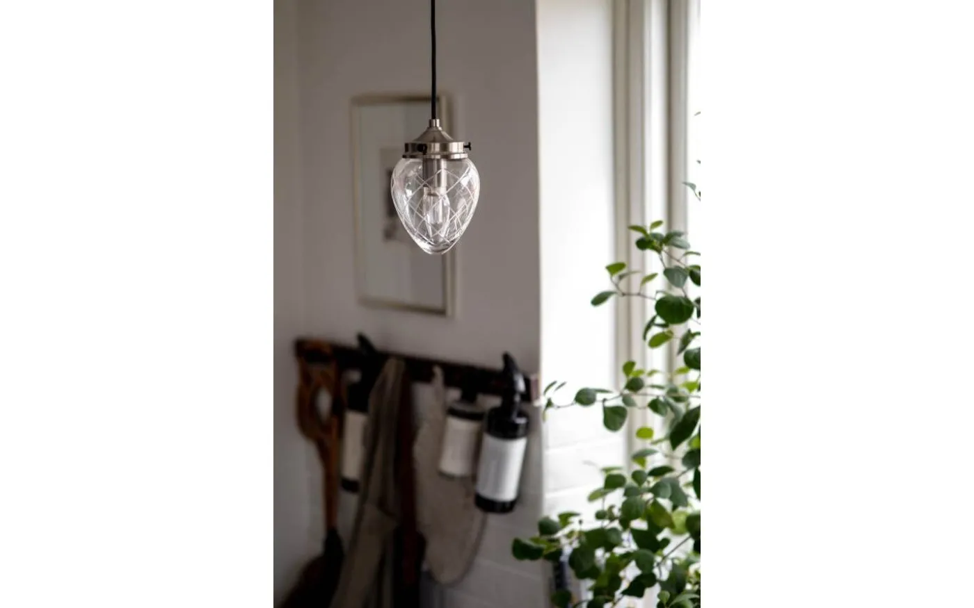 Juni Fönsterlampa 11cm Antikstål/Klar