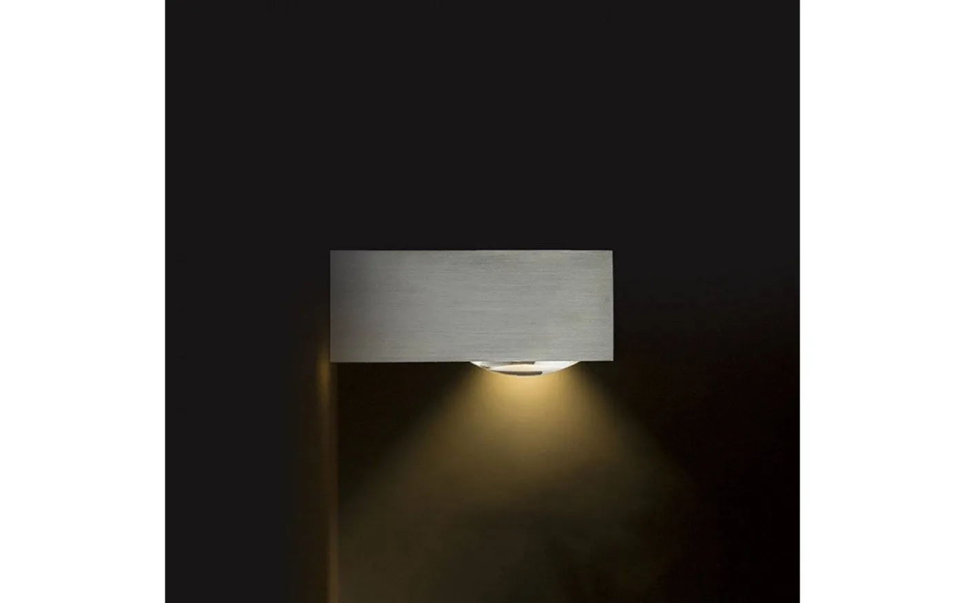 Korso I Vägglampa LED 3000K 5W Borstad Aluminium IP54