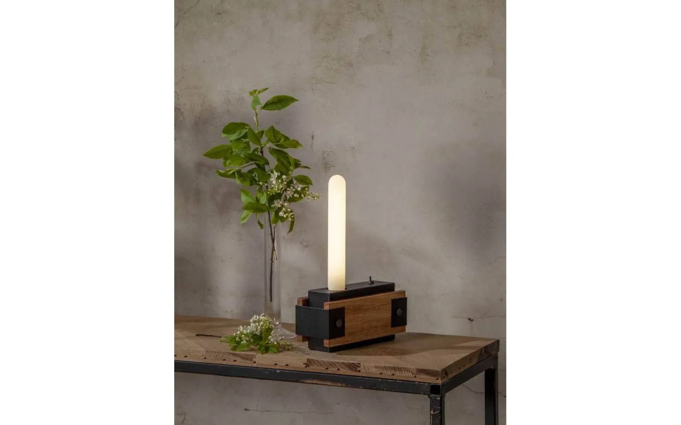 LED E27 Rör T30 Opal RA90 3000K 245lm 4W(24W)