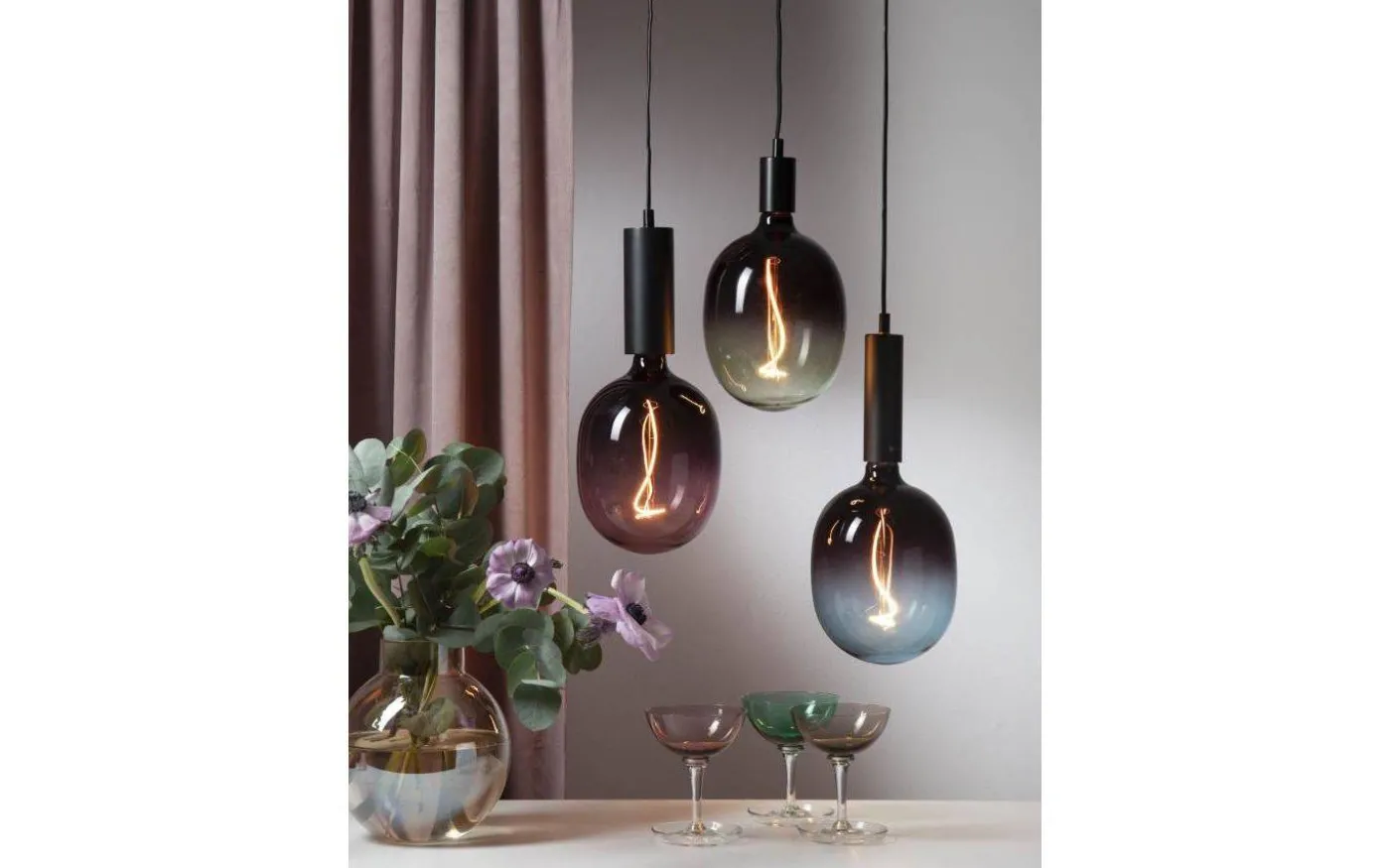 LED E27 Stor 270mm ColourMix Rosa 1600K 70lm 4W(7W)