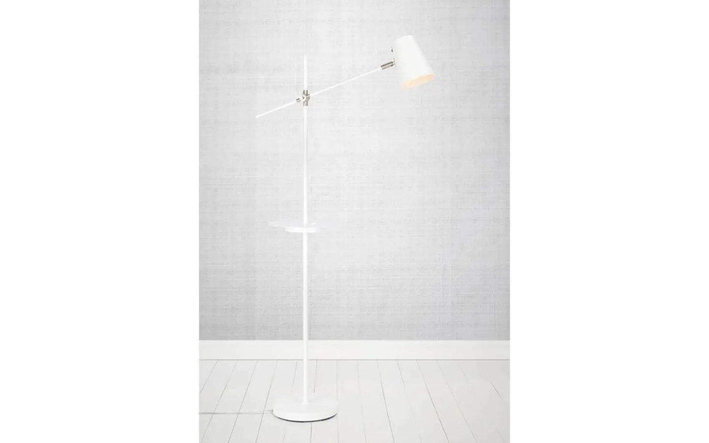 Vardagsrum|Sovrum<Markslojd Linear Golvlampa 144cm Vit