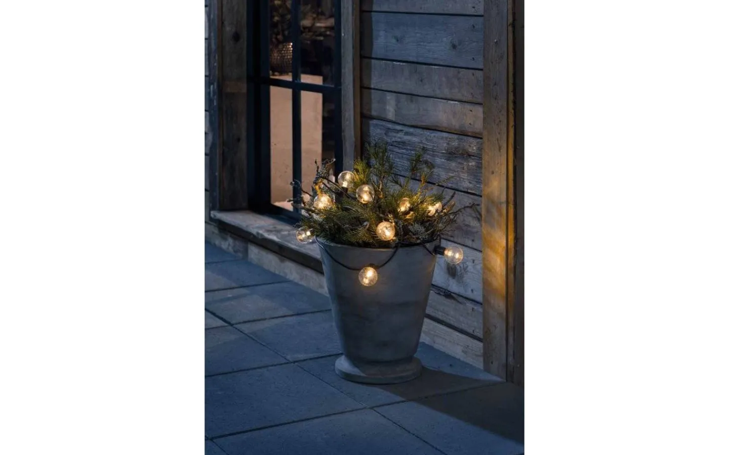 Konstsmide Ljusslinga Batteridriven 10L Svart Med Timer 2,25m EVV* Batterislingor Utomhus|Batterislingor Utomhus