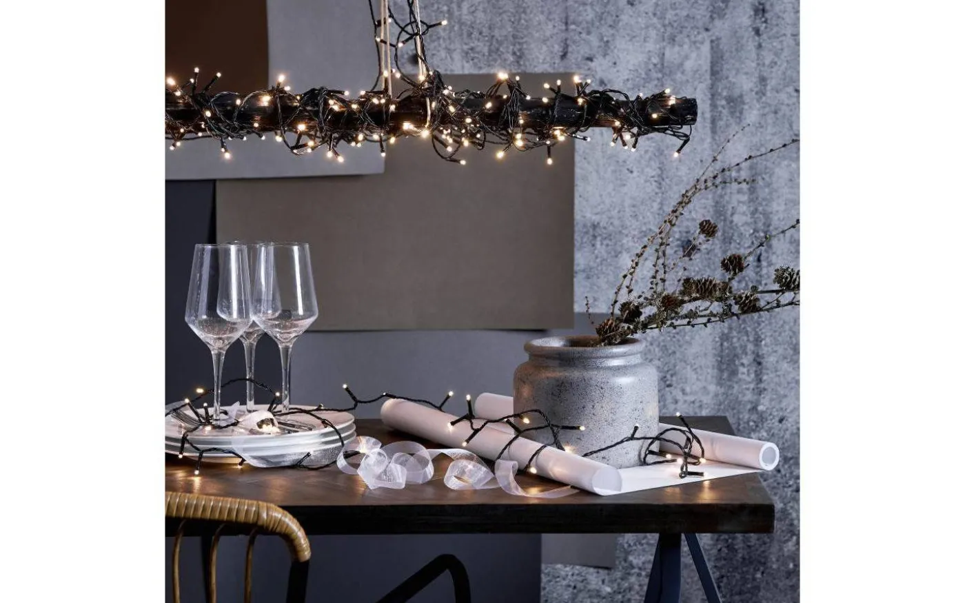 Ljusslinga Crispy Ice White 12,6m 180LED IP44