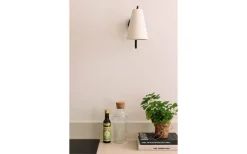 Globen Lighting Lou Vägglampa Vit Bouclé/Svart* Lampetter