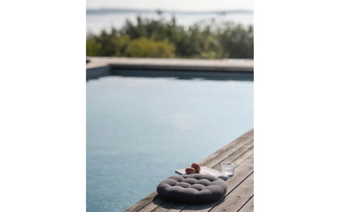 Svanefors Louie Stolsdyna Grå Ø40cm* Stolsdynor