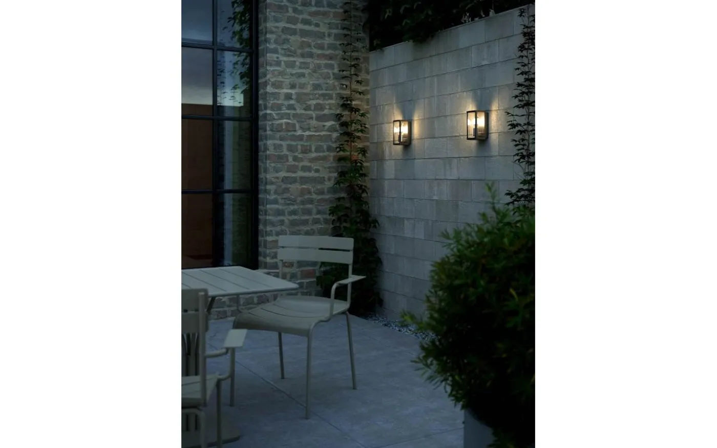 Luchy Vägglampa Svart IP44