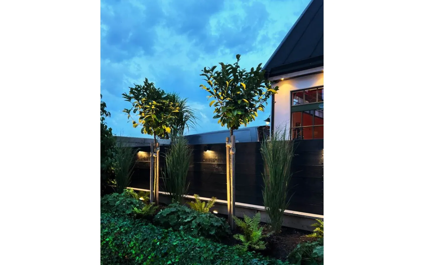 Lightson Garden Plug & Play<Lightson Luna Markspotlight Mörkgrå LED 3000K 350lm 5W