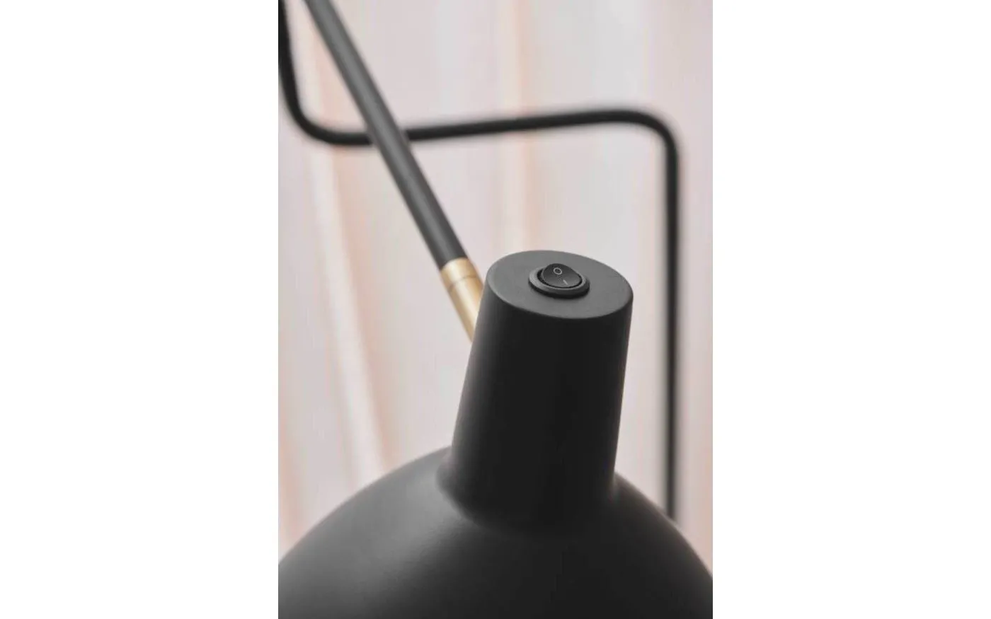 Metropole Golvlampa 138cm Svart/Marmorfot