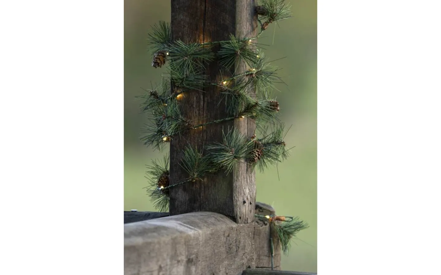 Konstsmide Midvinterljus Batteridriven Girlang 5m Amber LED IP44* Girlanger|Batteri Julpynt Utomhus