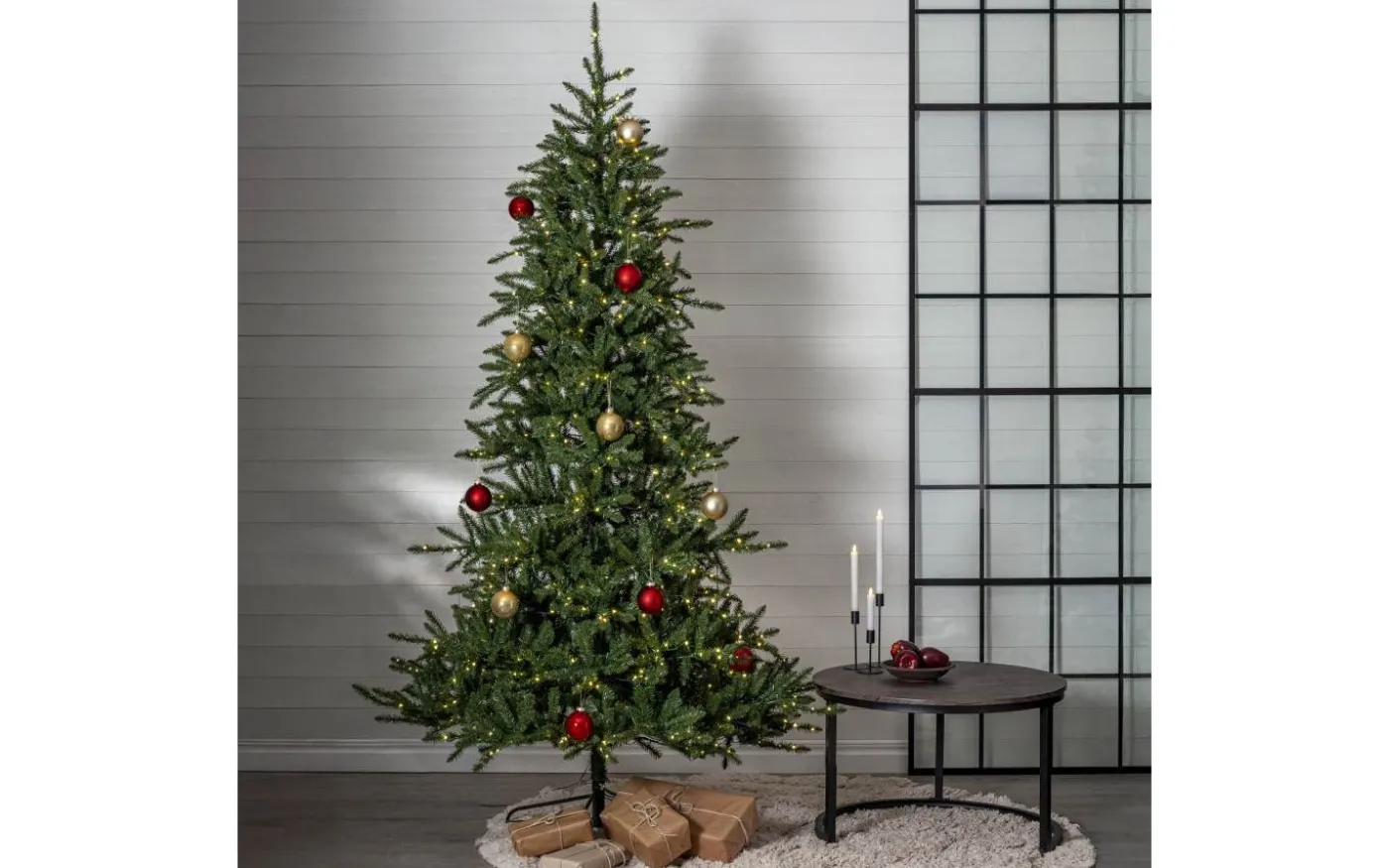 Minnesota Konstgran LED 250cm