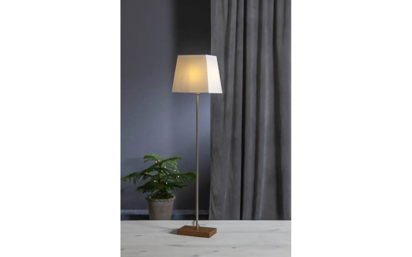 Moa Lampfot Med Skärm+Stjärna Ek