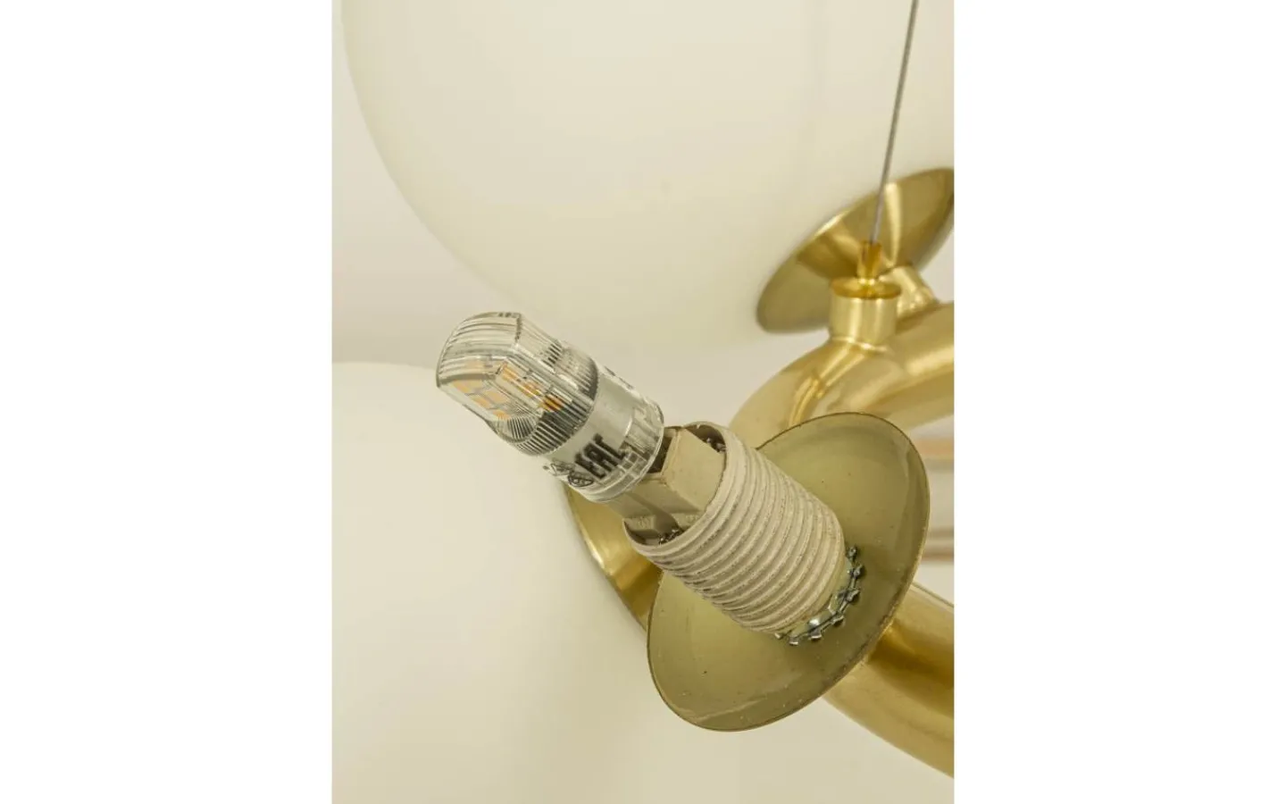 Aneta Molekyl Taklampa 50cm Matt Mässing/Opalvit* Stora Taklampor Ø50-69 Cm