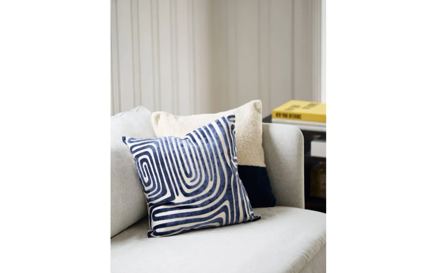 Molly Kuddfodral Marin 45x45cm