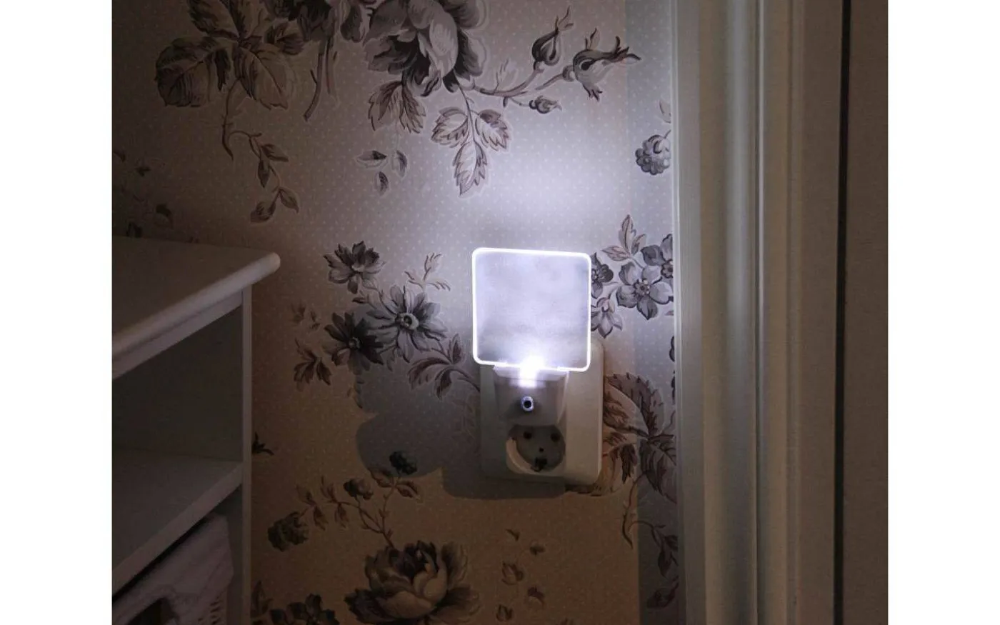 Nattlampa LED Frostad med skymningssensor 5lm 0.5W