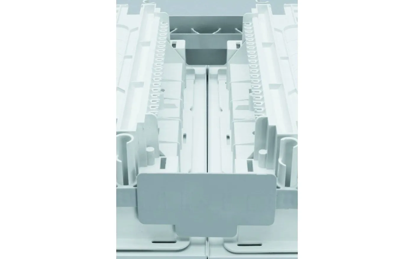 Normkapsling, infälld, 5 rad, 60+10 mod, IP40