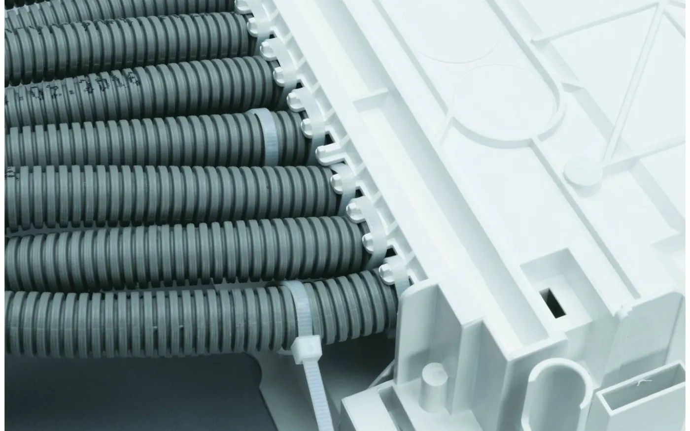 Normkapsling, infälld, 2 rad, 24+4 mod, IP40