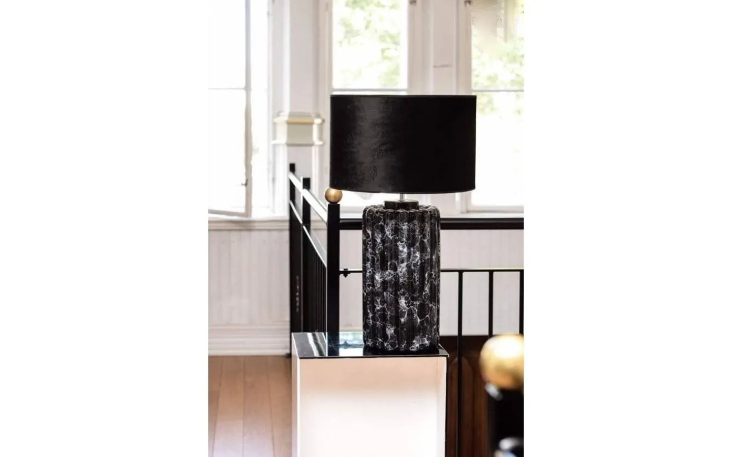 Vardagsrum|Sovrum<Hallbergs Odessa Lampfot 49cm Black Marble