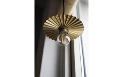 Omega Fönsterlampa 15cm Guld