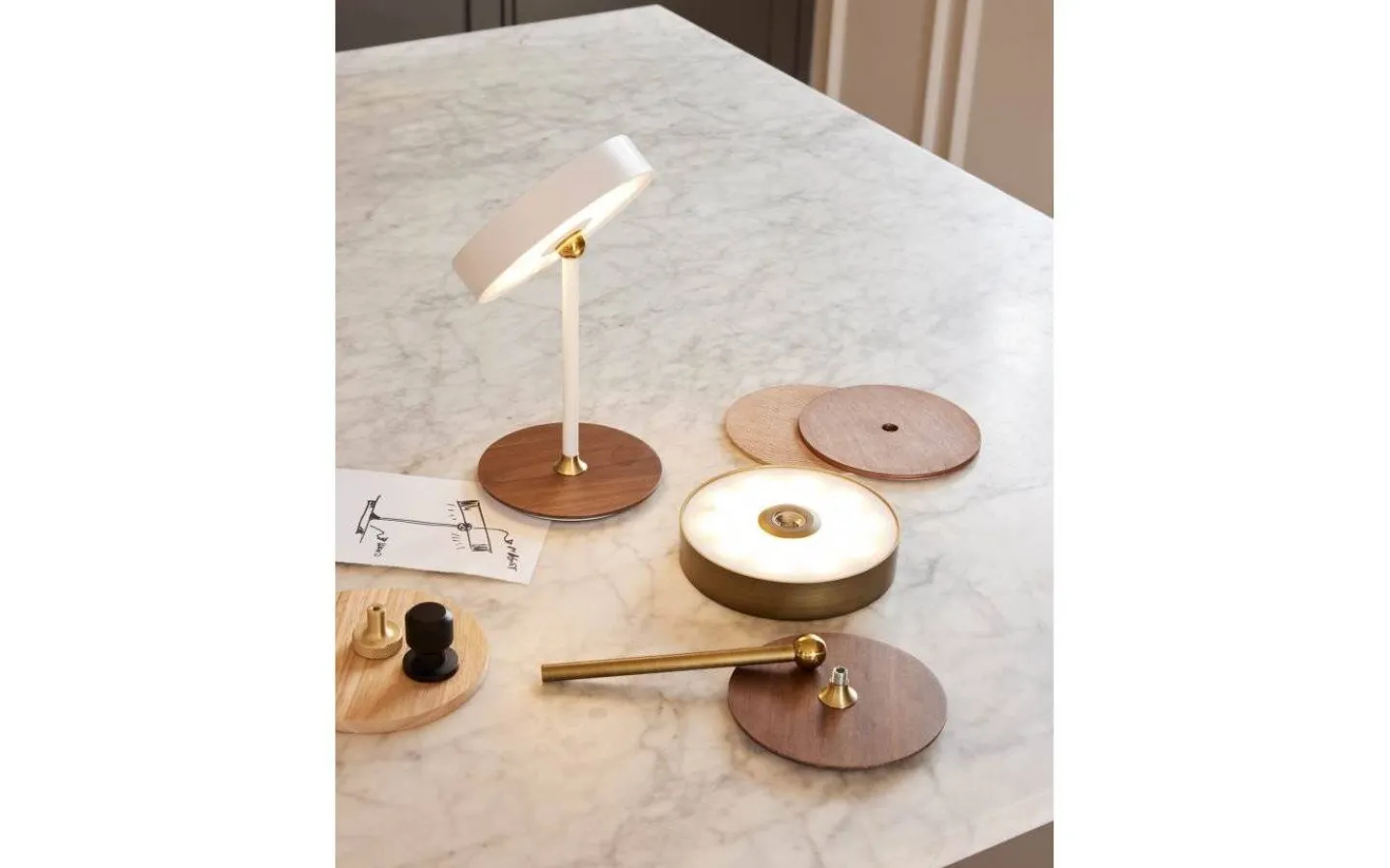 Uppladdningsbara Lampor Inomhus|Bordslampor<Halo Design On The Move Uppladdningsbar Bordslampa LED 3-Steg DIM Vit