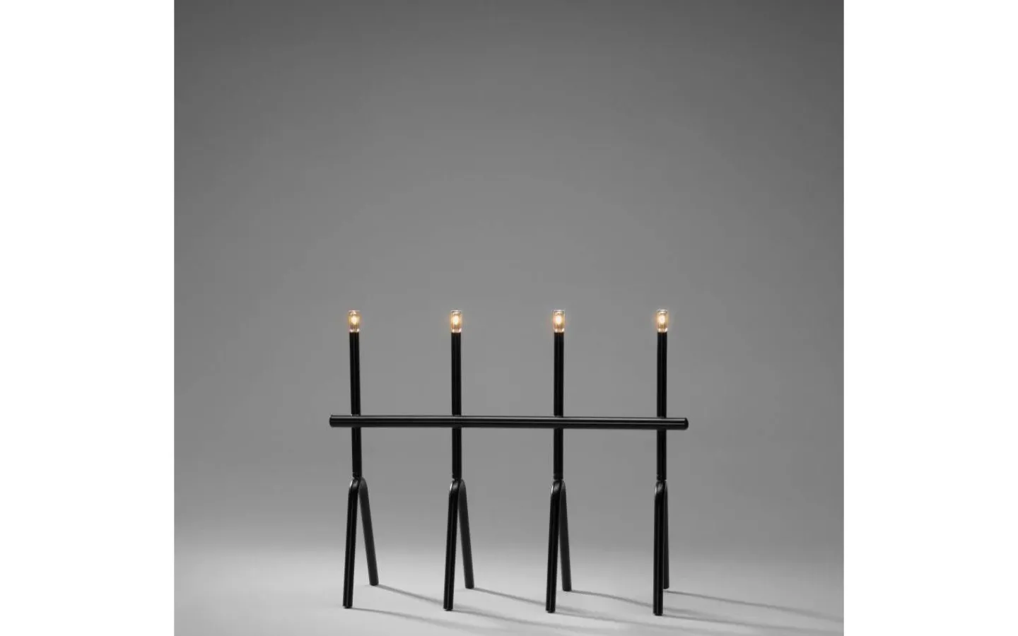 Visa Alla Adventsljusstakar|Adventsljusstakar 31-60 Cm<Konstsmide Pin Adventsljusstake LED 4L 35cm Svart