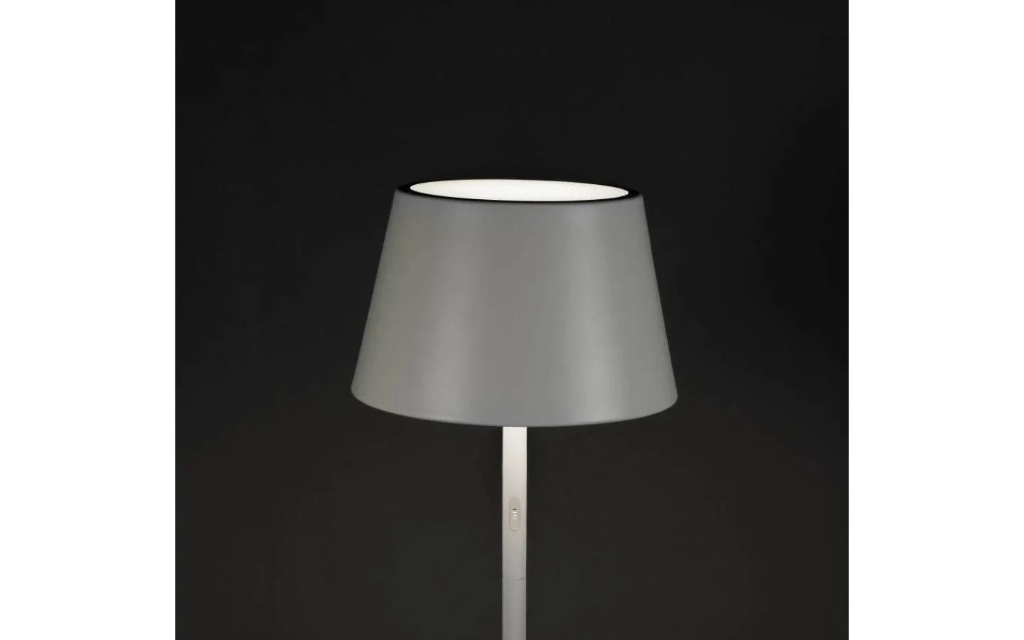 Uppladdningsbara Lampor Utomhus|Uppladdningsbara Lampor Utomhus<Konstsmide Pomezia Uppladdningsbar Golvlampa 150cm Vit IP54