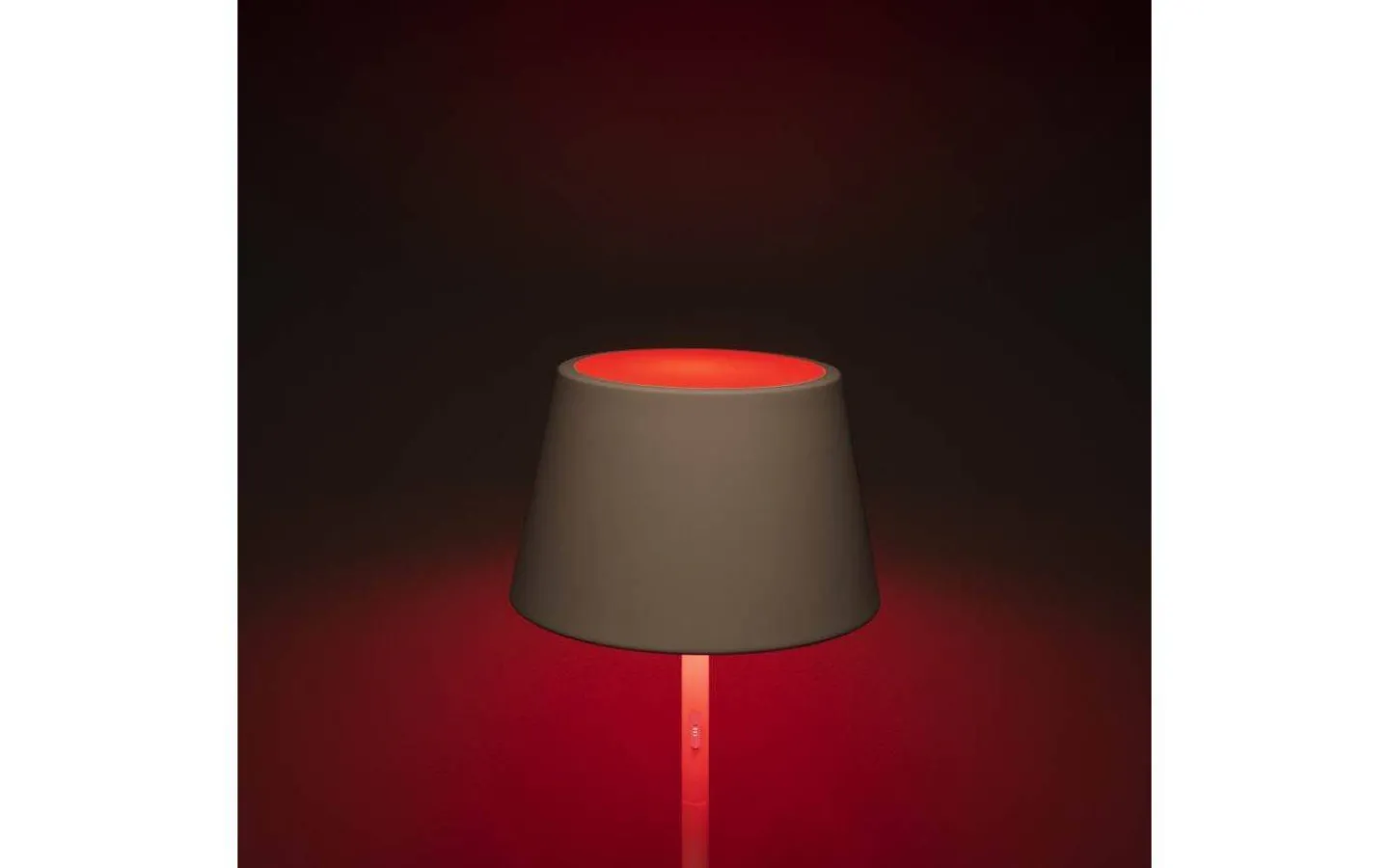 Uppladdningsbara Lampor Utomhus|Uppladdningsbara Lampor Utomhus<Konstsmide Pomezia Uppladdningsbar Golvlampa 150cm Vit IP54