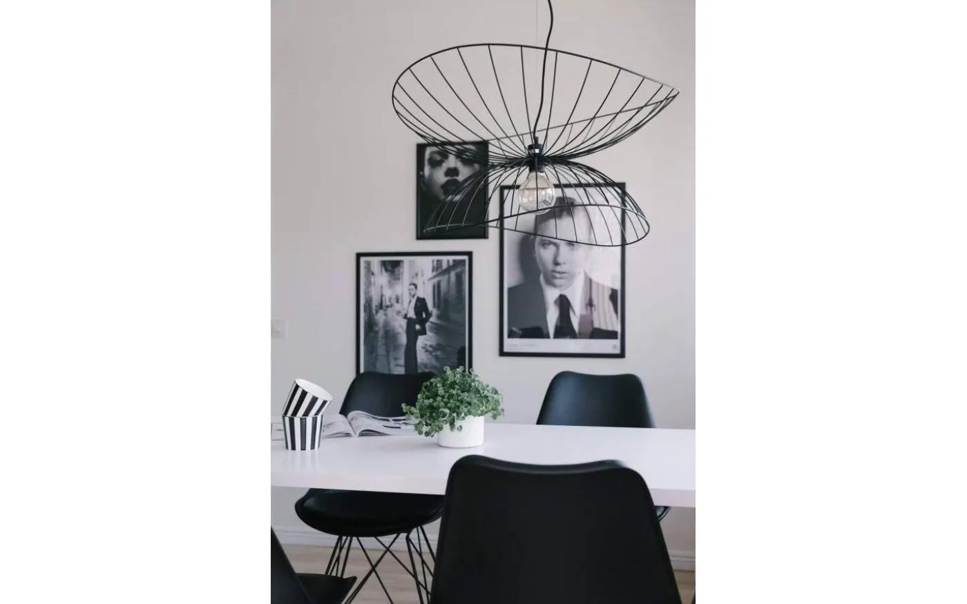 Ray Taklampa Svart 70cm