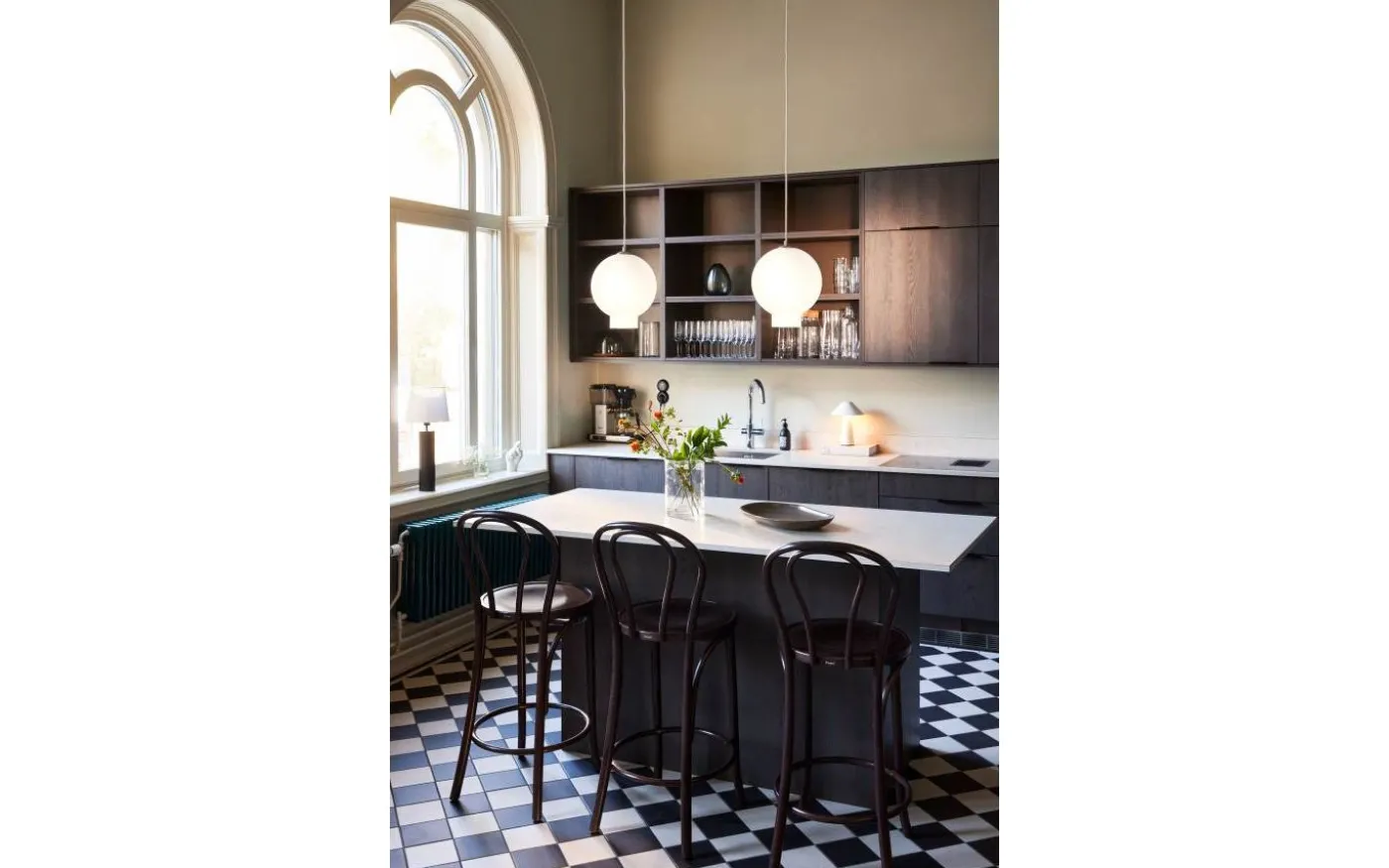 Rib Lampfot 39cm Svart