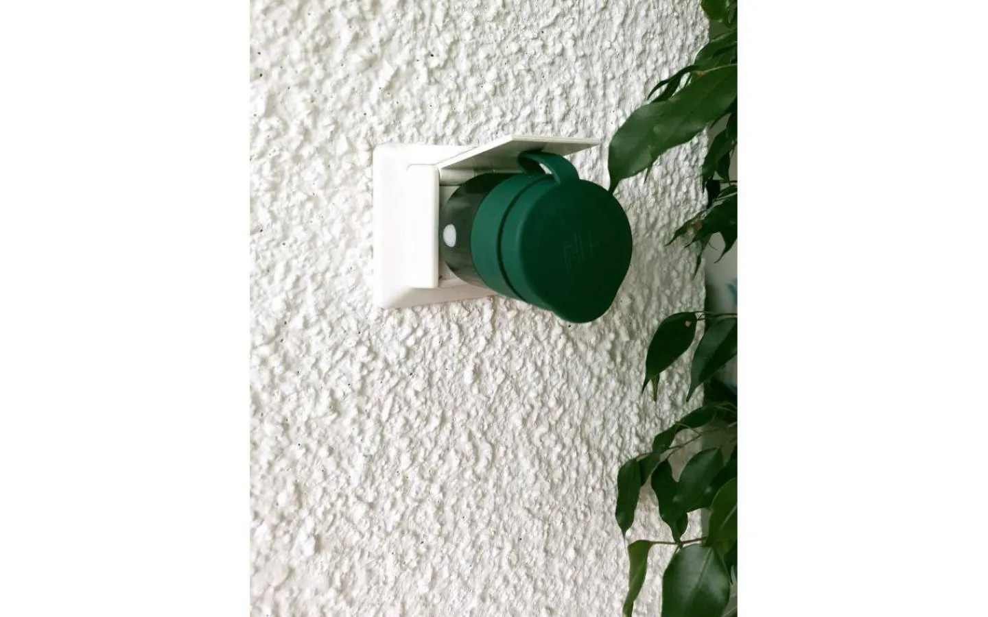 Plugin För Vägguttag|Star Trading Smarta Hem<Star Trading Smart Life Wi-Fi Plugg Svart/Grön IP44