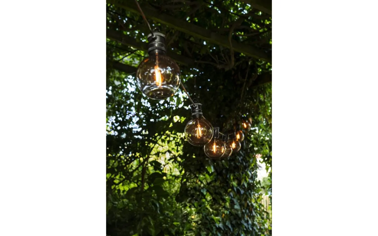 Partyslingor Utomhus 230V|Partyslingor Utomhus 230V<Konstsmide Sommarbris Partyslinga 4,5m 10L Brun/Amber utbytbar LED IP44