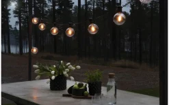 Konstsmide Sunny Solcellsdriven Ljusslinga 4,5m med Fjärrkontroll Amber IP44* Visa Alla Solcellslampor