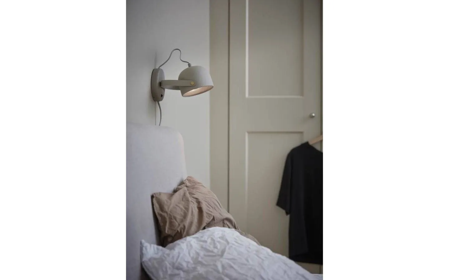 CO Bankeryd Svejk Vägglampa Beige 13 cm* Läslampor|Kök & Matplats