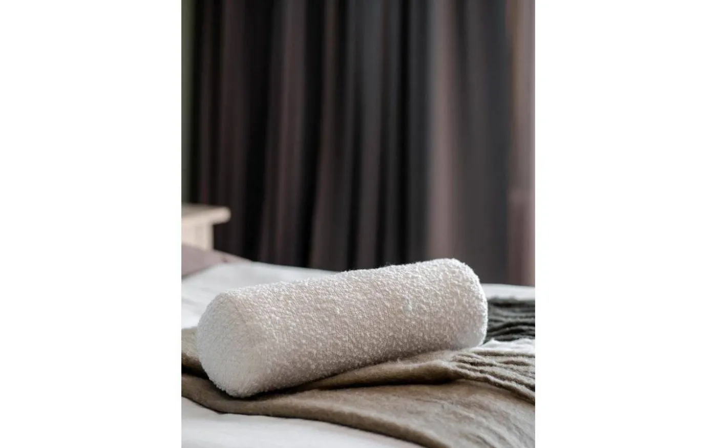 Trond Kudde 15x15x45cm Offwhite