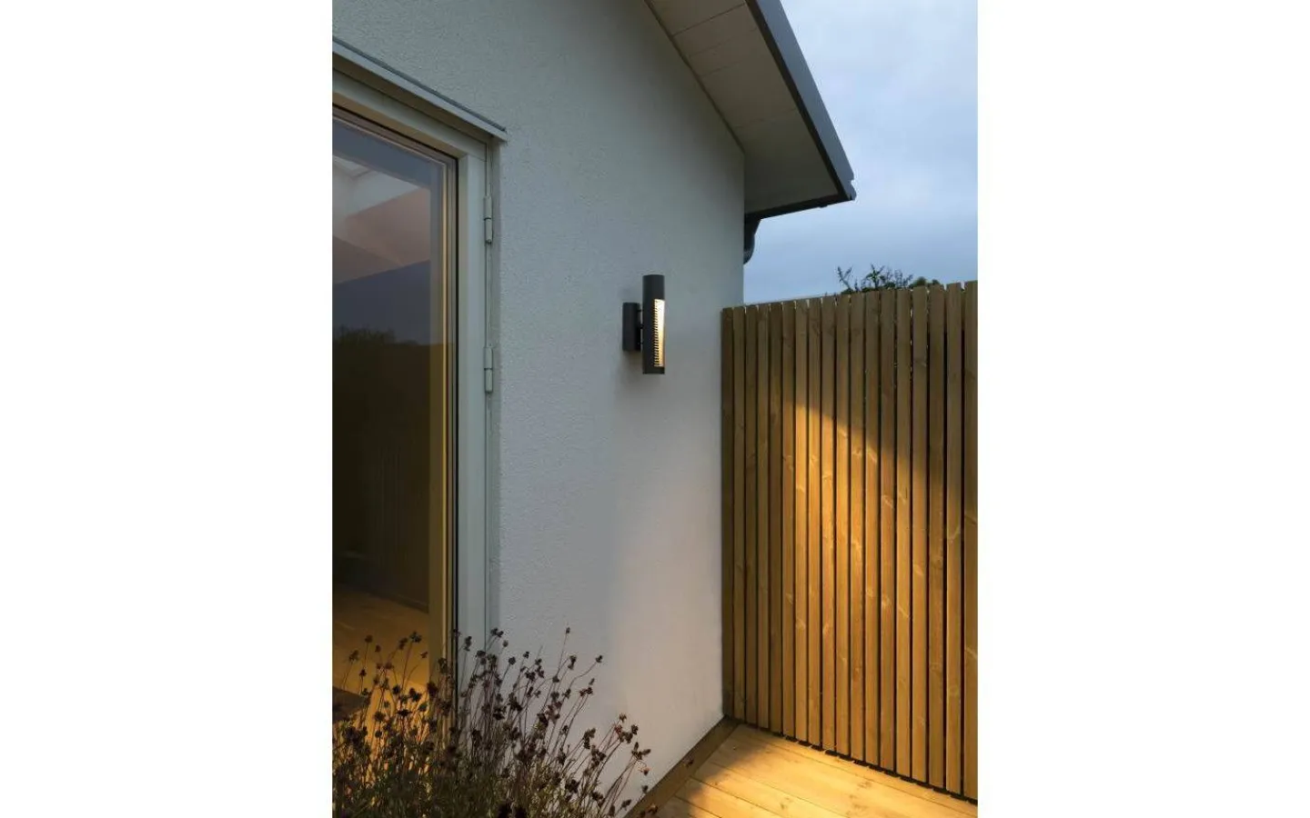 Vägglampor Utomhus<Konstsmide Udine Vägglampa LED 2x6W 3000K Svart IP65