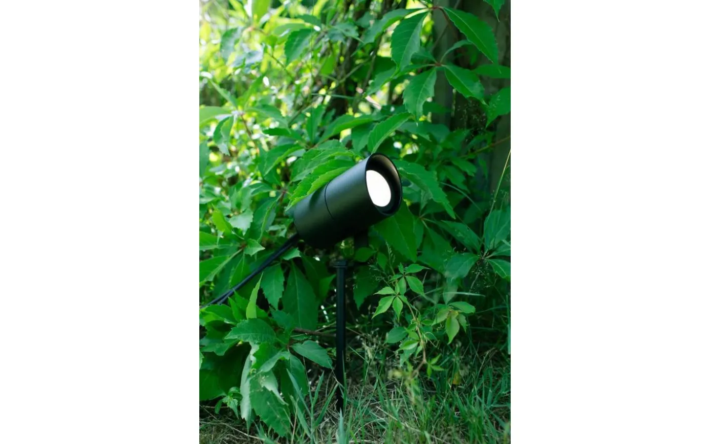 Unite 12 Spotlight 30cm 12V LED 3W 3000K Svart IP44