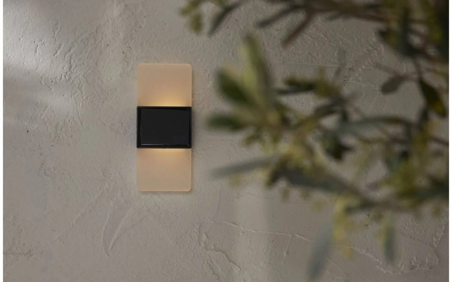 Solcellslampor Vägg|Visa Alla Solcellslampor<Star Trading Wally Solcellsdriven Vägglampa 14cm Frostad Vit