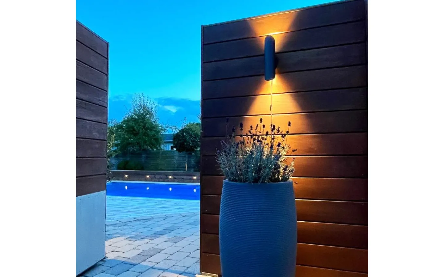 Lightson Garden Plug & Play<Lightson Wally Vägglampa GU5,3 LED 3000K 2x5W Antracit