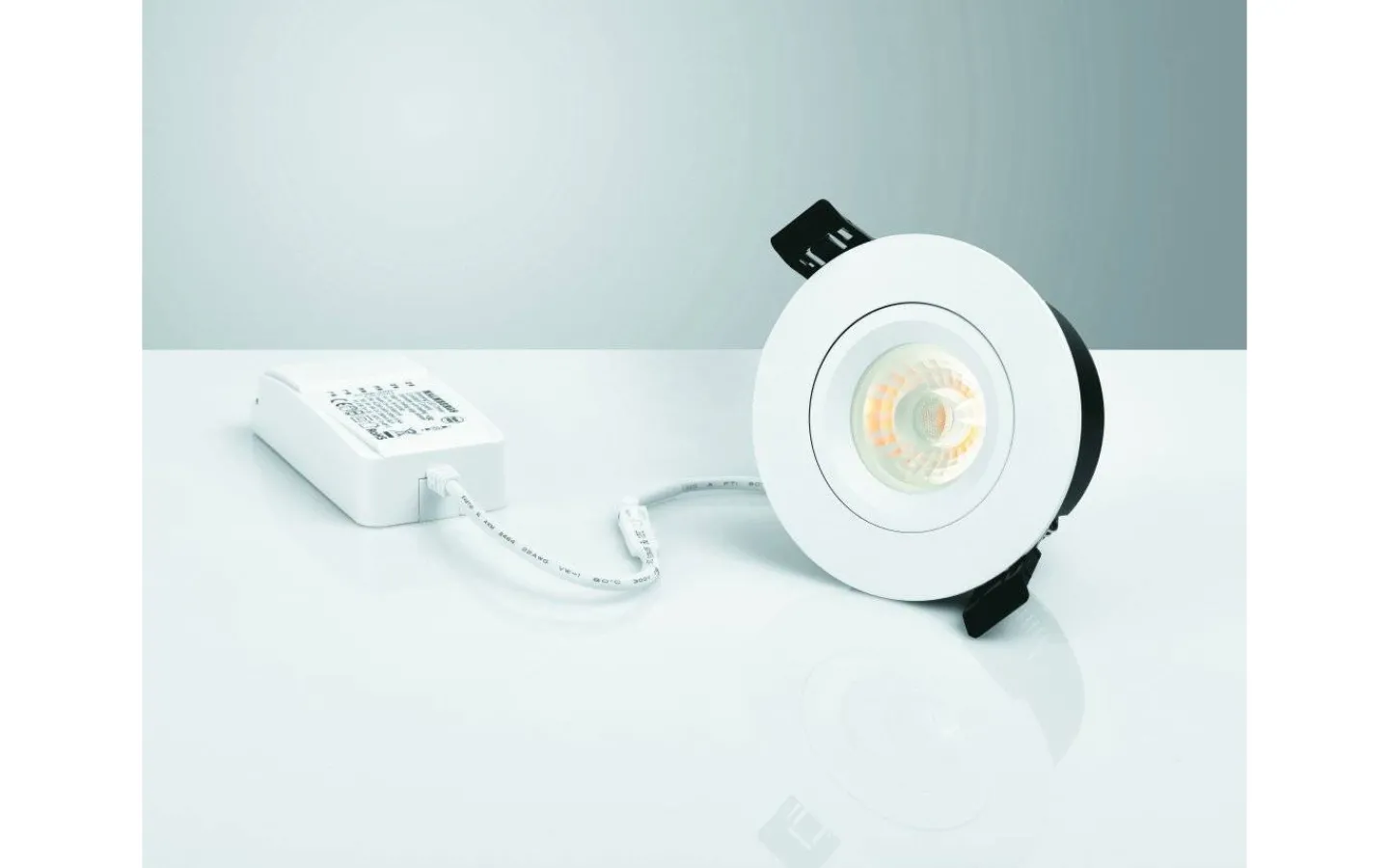 Malmbergs Yar Downlight 2700K 7W Vit 230V IP44* Downlights, Spotlight|230V Led Spotlights