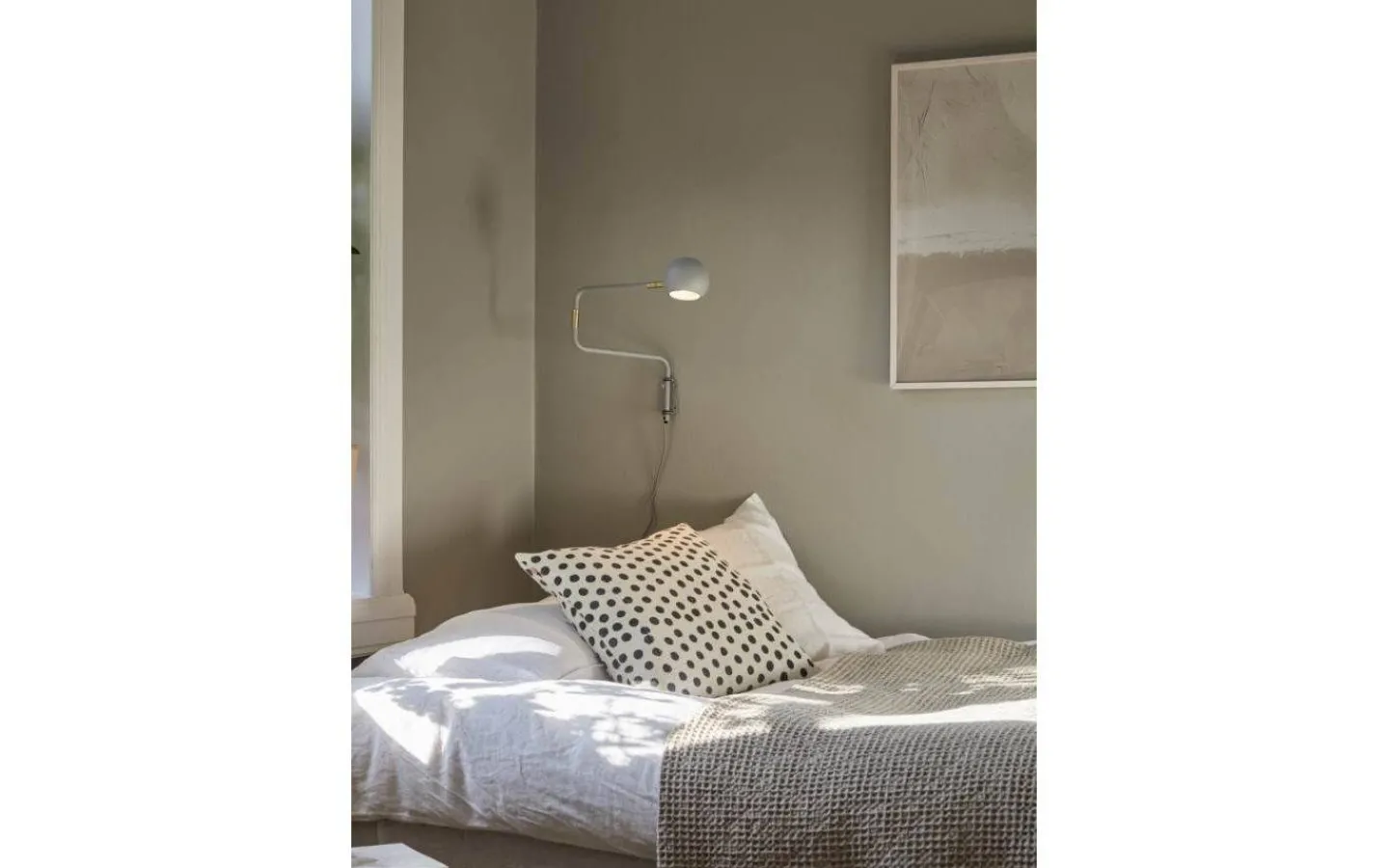 CO Bankeryd Yes Vägglampa 62cm Grå* Sovrum|Läslampor