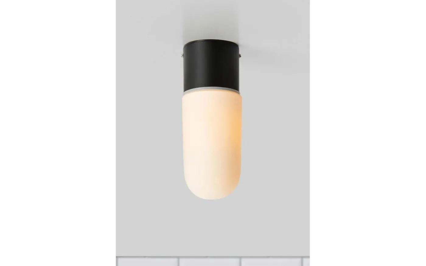 Zen Taklampa Badrum IP44 Svart/Opal